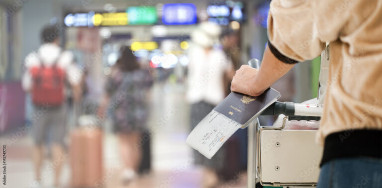 Moving overseas feels thrilling—and overwhelming. The paperwork, the uncertainty, the logistics… many would-be expats freeze before taking off.